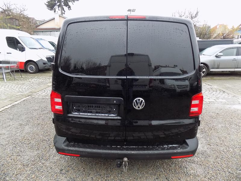 Volkswagen Transporter 2,0 TDI 110 KW DC 5 MÍST TEMP. - fotka 10 z 35