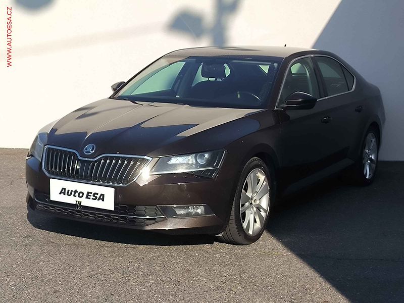 Škoda Superb (2016) 2.0TDI 4x4, 2.maj,ČR - fotka 3 z 26