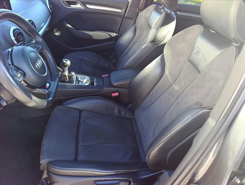Audi A3 2,0 TDi S-Line Navi,Bi-xenon - fotka 14 z 39
