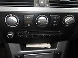 BMW Řada 5 530d PĚKNÝ !!! SERV.KNIHA ! - náhled 22