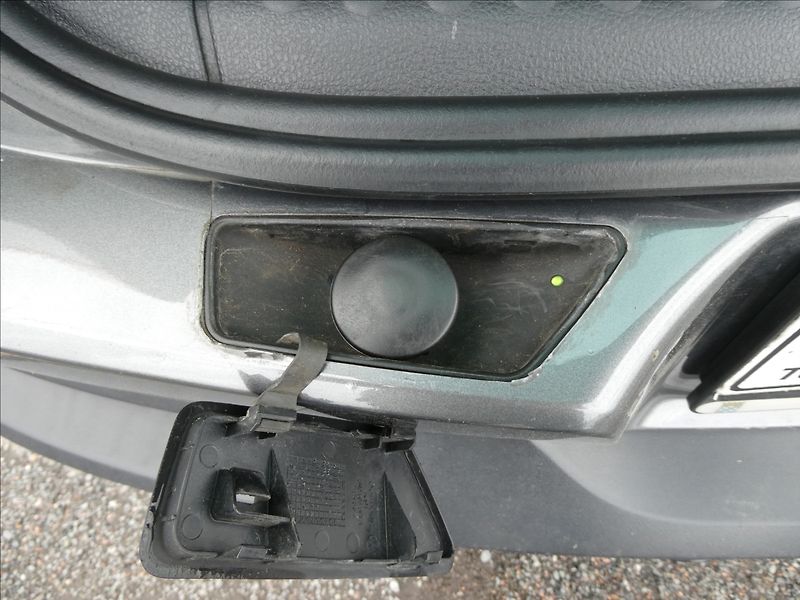 Volkswagen Tiguan 2,0 TDi 110kW Lounge DSG, 4x4 - fotka 15 z 54