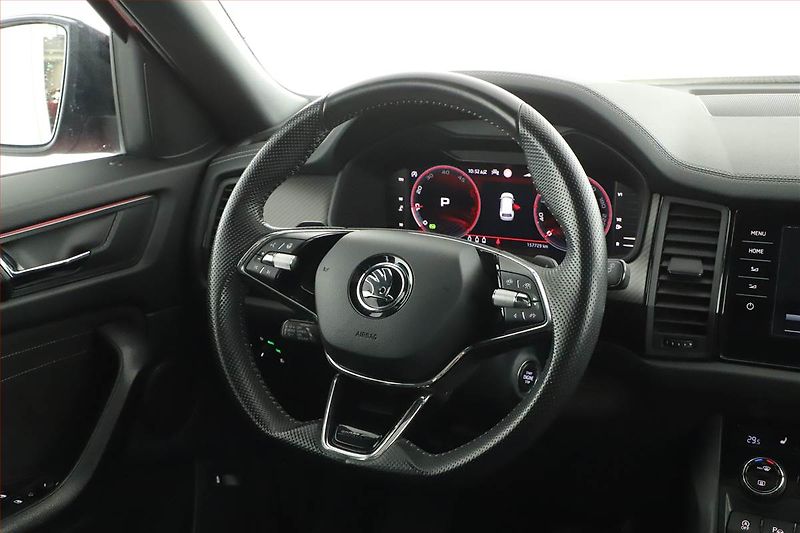 Škoda Kodiaq (2023) Sportline 2.0 TDI - fotka 18 z 21