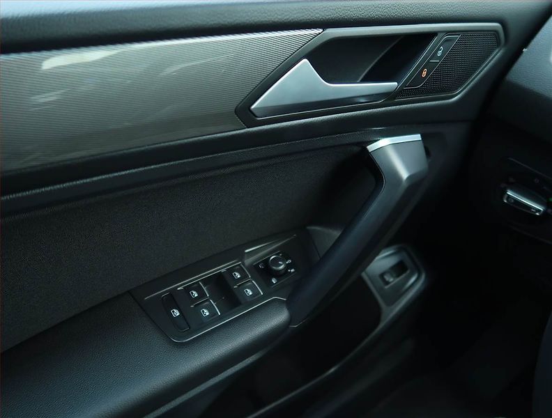 Volkswagen Tiguan Allspace (2022) Elegance 2.0 TDI - fotka 23 z 23