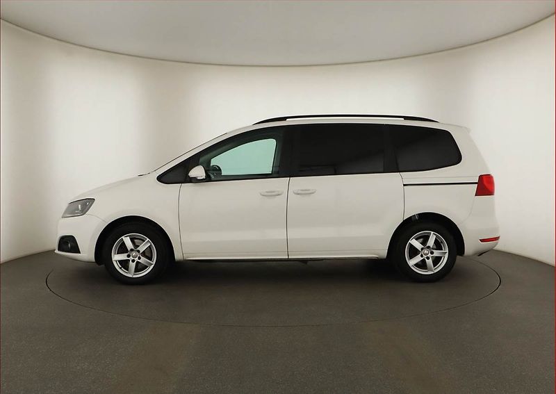Seat Alhambra (2013) 2.0 TDI, 7 míst, Tempomat - fotka 3 z 14