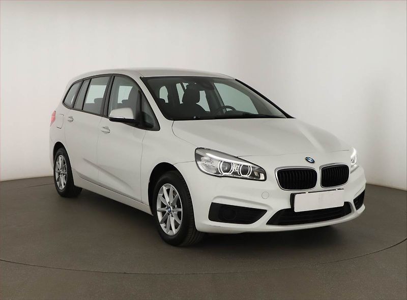 BMW Řada 2 (2016) 218i Gran Tourer, Automat - fotografie inzerátu