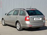 Škoda Octavia (2011) 1.4 TSi, Family, DSG, xenon - náhled 6