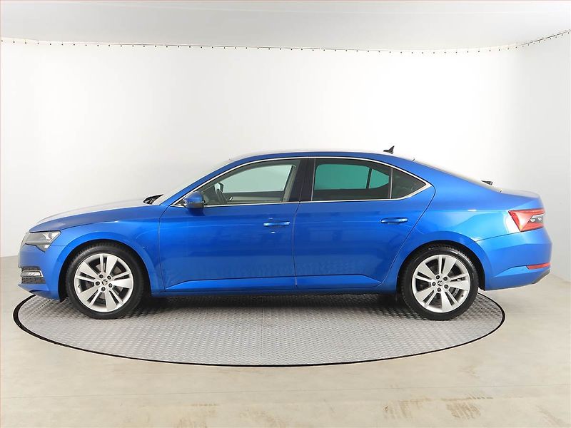 Škoda Superb (2020) Style Plus 2.0 TDI - fotka 3 z 19