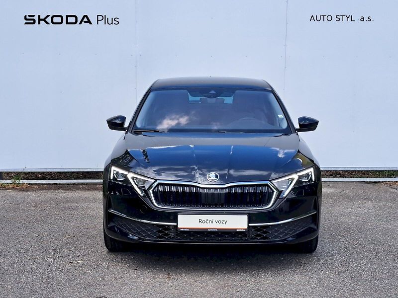 Škoda Octavia (2024) Top Selection 1,5 TSI 110 kW - fotka 4 z 23