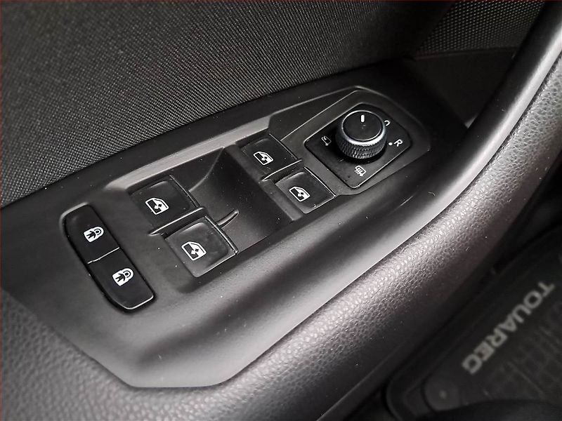 Volkswagen Touareg (2019) 3.0 TDI - fotka 20 z 21