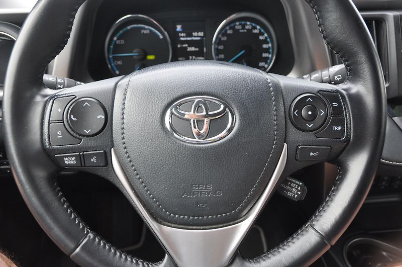 Toyota RAV4 2.5 Hybrid - fotka 11 z 22