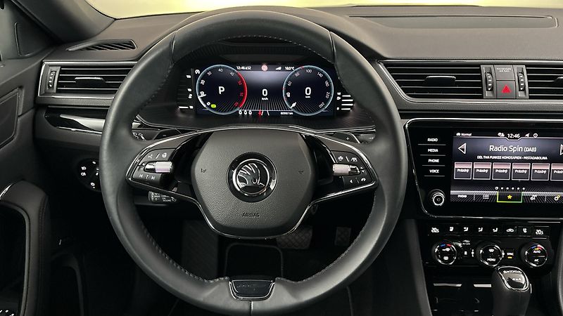 Škoda Superb 2.0 TDI DSG 4x4 L&K - fotka 9 z 32
