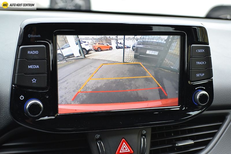 Hyundai i30 1.0T-GDI COMFORT ALU16 - fotka 27 z 48