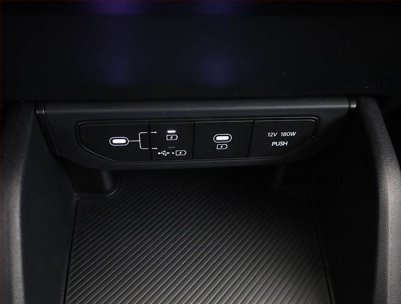 Kia K4 (2026) 1.6 T-GDI, Exclusive, Navi - fotka 11 z 21