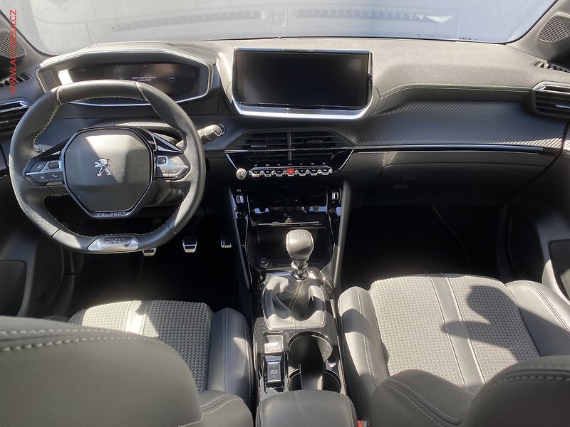 Hyundai ix35 (2013) 1.7 CRDi, Navi, kamera - fotka 8 z 18