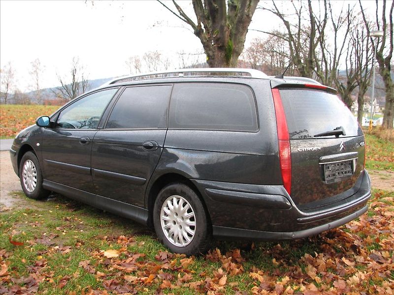Citroën C5 2,0 16V HPI Xenony,Kůže  Exclu - fotka 14 z 54
