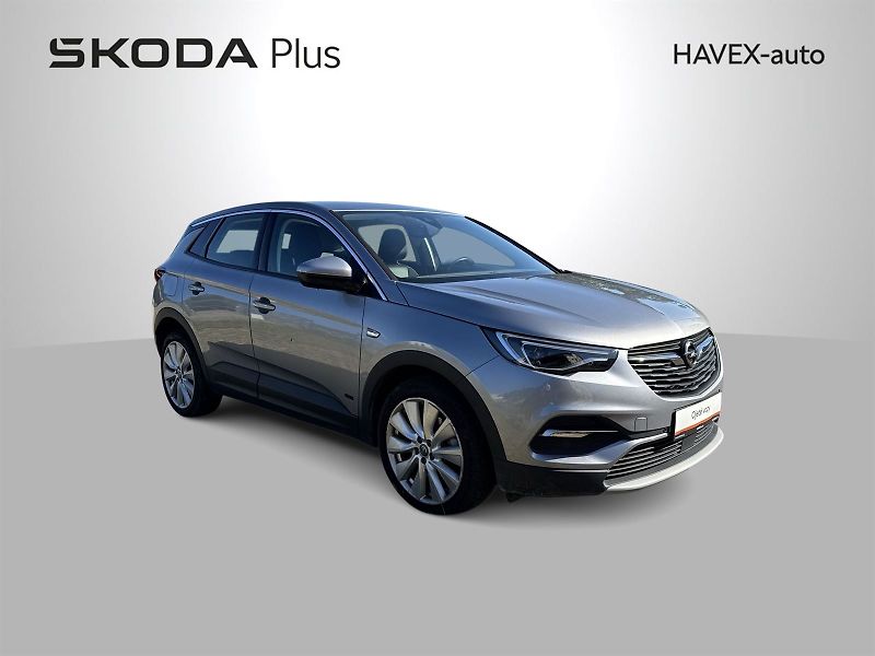 Opel Grandland X (2019) PHEV 1.6 Automat - fotka 30 z 33
