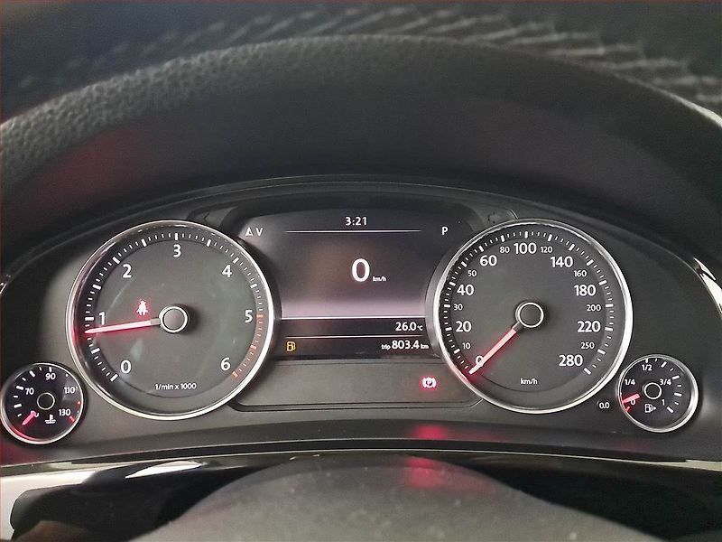 Volkswagen Touareg (2012) 3.0 TDI, 4X4, Automat, Kůže - fotka 11 z 19