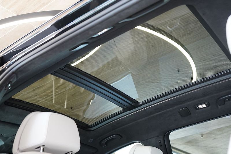 BMW X7 40d xDrive, Nezávislé, Tažné - fotka 24 z 49