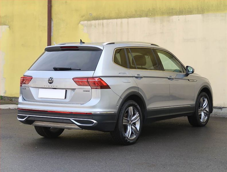 Volkswagen Tiguan (2023) Elegance 2.0 TDI, digi klima - fotka 5 z 32