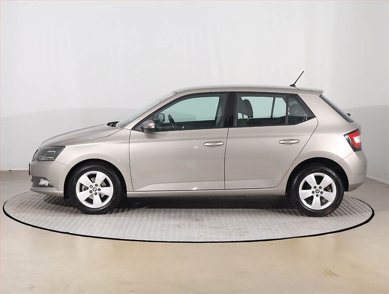 Škoda Fabia (2017) 1.2 TSI, Tempomat - fotka 3 z 15