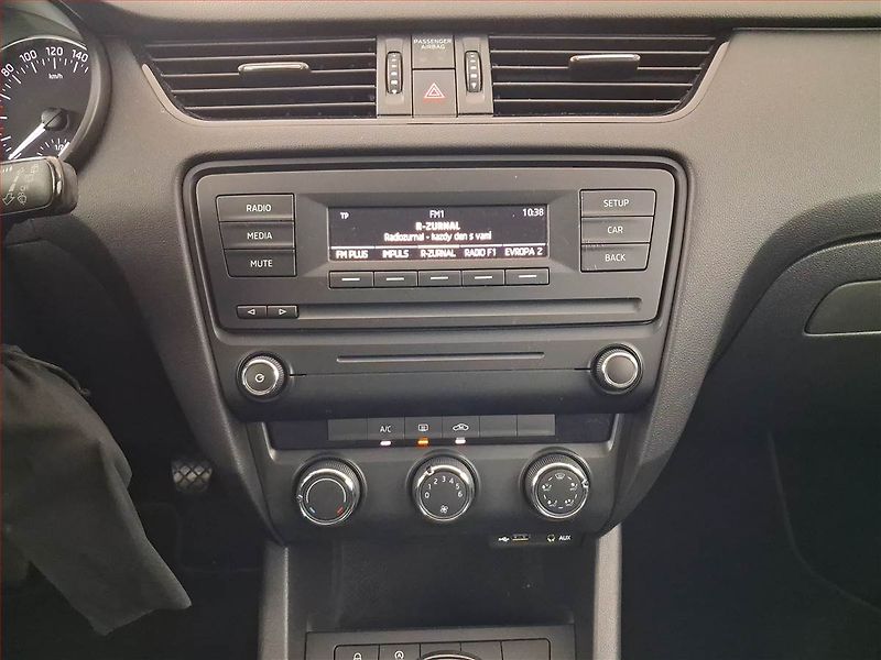 Škoda Octavia (2014) 1.2 TSI - fotka 12 z 16