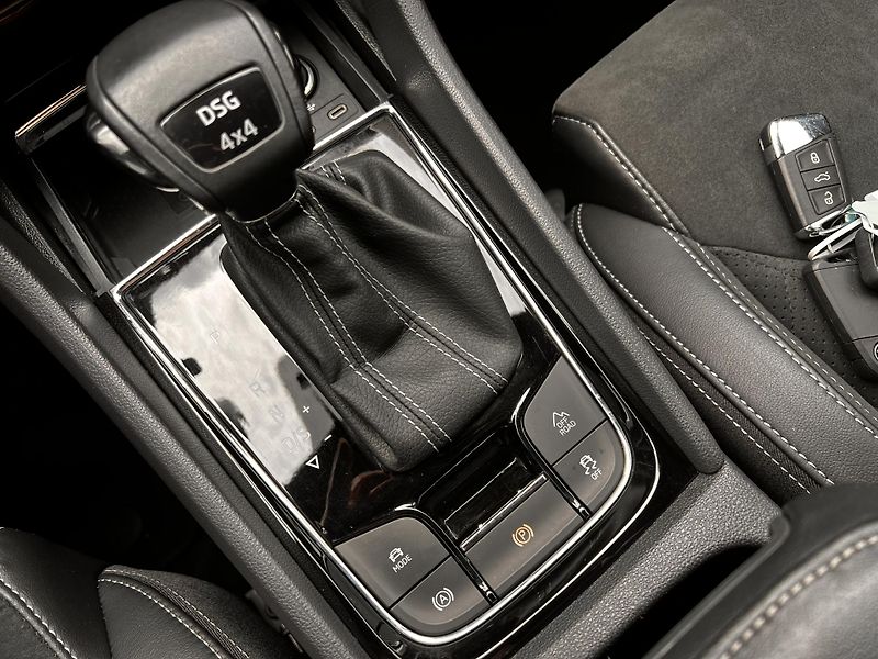 Škoda Kodiaq 2.0 TSi Sportline DSG 4x4  - fotka 19 z 23