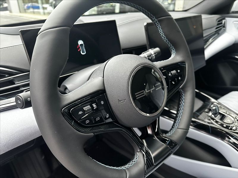 BYD Seal (2025) 0,0   EXCELLENCE AWD - fotka 13 z 18