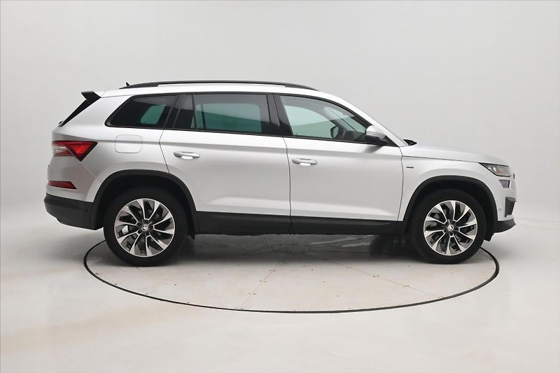 Škoda Kodiaq 2,0 TDI 147 kW DSG 4x4 TAŽNÉ Z - fotka 4 z 33