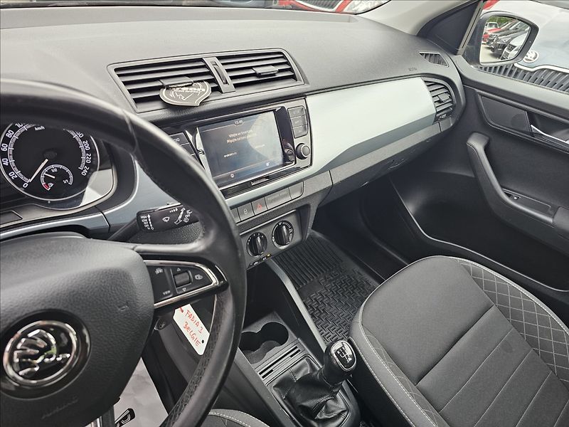 Škoda Fabia III 1,0 TSi 70KW Ambition - fotka 13 z 40