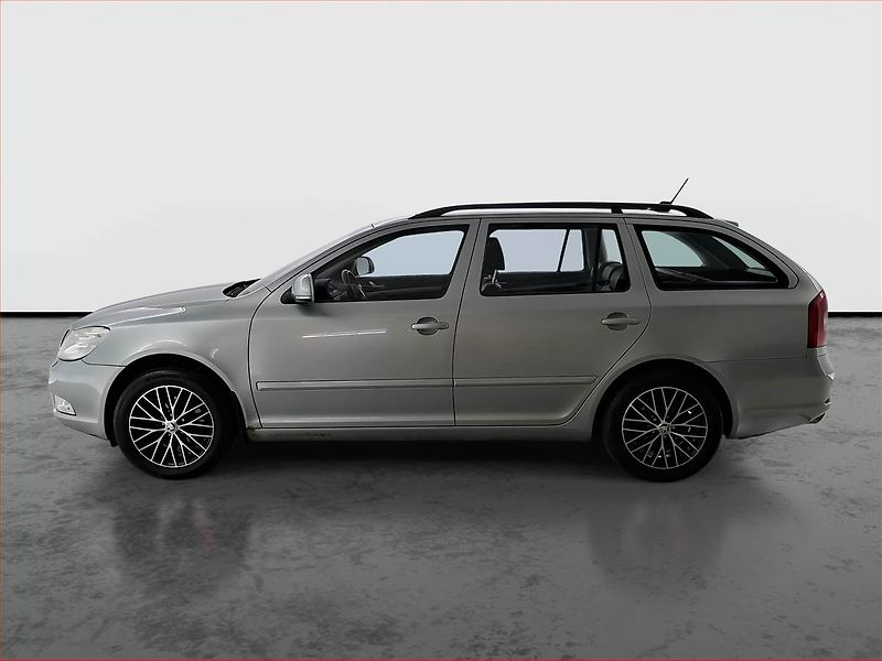 Škoda Octavia (2008) 2.0 TDI, 4X4, Serv.kniha - fotka 3 z 19