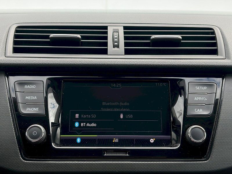 Škoda Fabia (2023) Combi 1.0 TSI / 70kW / AMBITIO - fotka 27 z 31