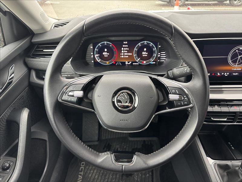 Škoda Octavia 2,0 TDI 85kW Style - fotka 19 z 36
