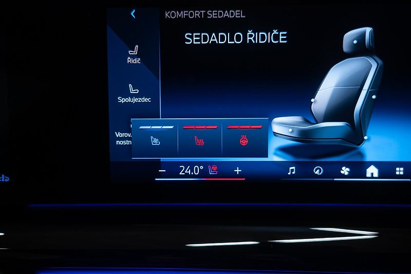 BMW Řada 5 (2025) 540xd M-SPORT INDIVIDUAL Top!! - fotka 44 z 50