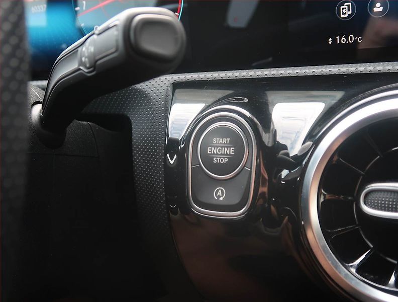 Mercedes-Benz Třídy A (2021) A 180 - fotka 17 z 26