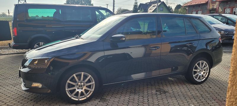Škoda Fabia (2016) 3 1,2 TSi 81kW benzín „JoY“ - fotka 9 z 40