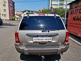Jeep Grand Cherokee (2004) 4.0i R6 140kw 4x4 Tažné - náhled 3