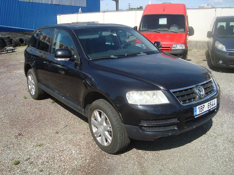 Volkswagen Touareg (2005) 3,0TDI - fotka 2 z 21