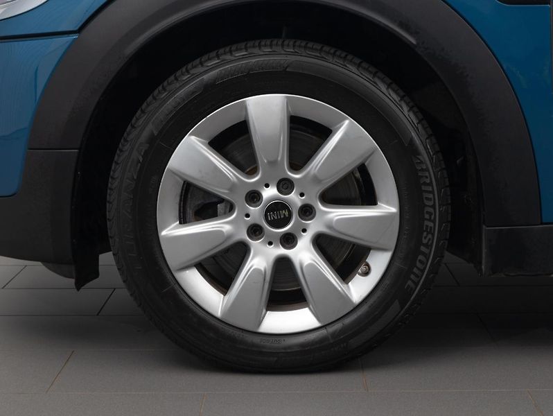 Mini Countryman Cooper S - fotka 6 z 22