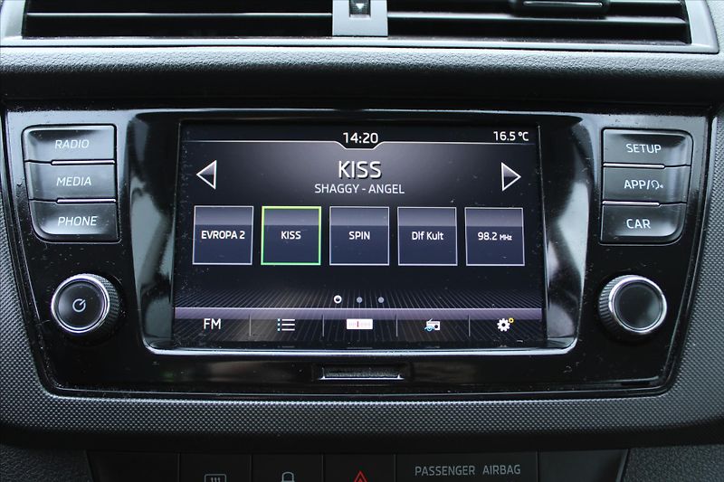 Škoda Fabia 1.0TSI 70kW AMBITION 1MAJ. ČR - fotka 20 z 21