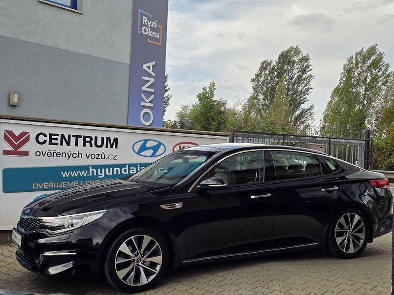 Kia Optima 1.7-PREMIUM-PANORAMA-AUTOMAT - fotka 27 z 27