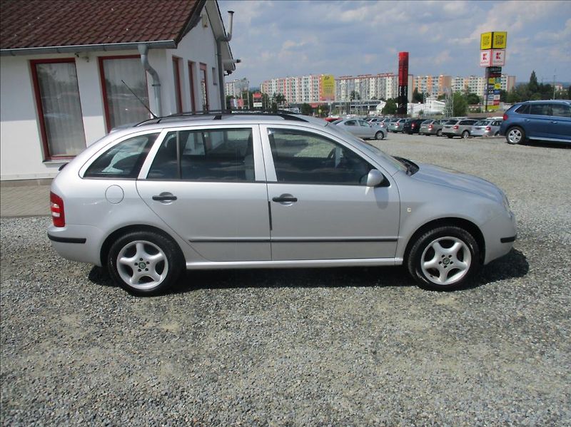Škoda Fabia 1,4 16V, klima,ZAMLUVENO, - fotka 5 z 30