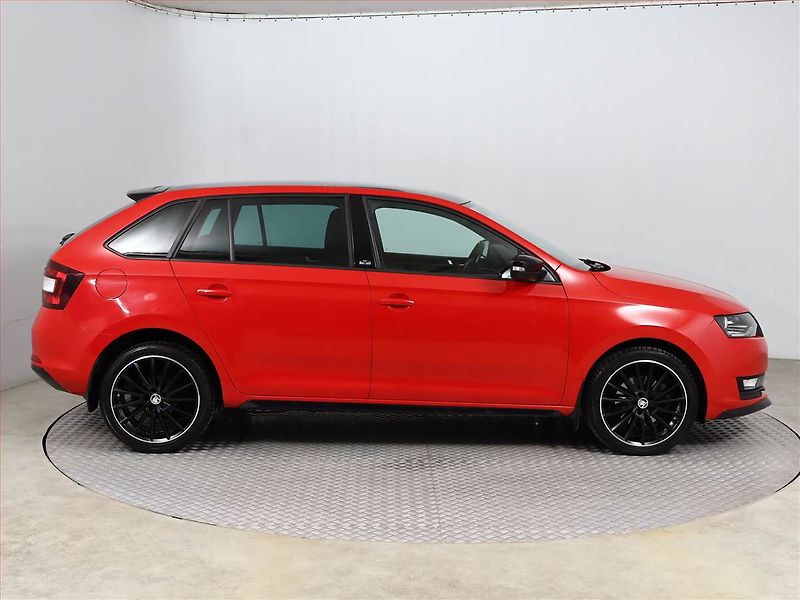 Škoda Rapid (2018) Spaceback 1.0 TSI, Tempomat - fotka 6 z 16