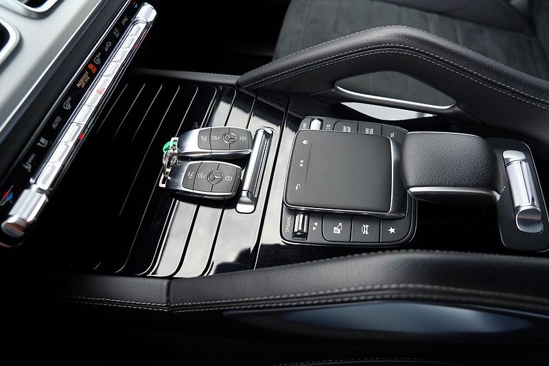 Mercedes-Benz GLE 450d 4Matic/AMG/21/ČR - fotka 44 z 46