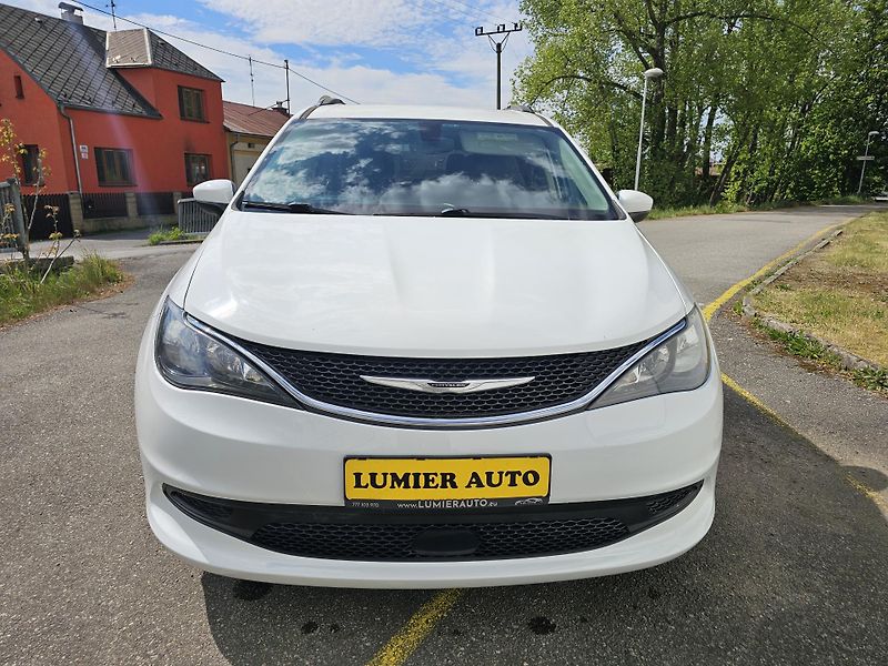 Chrysler Pacifica (2021) 3.6 i 221kw Pacifica Limited - fotka 8 z 19