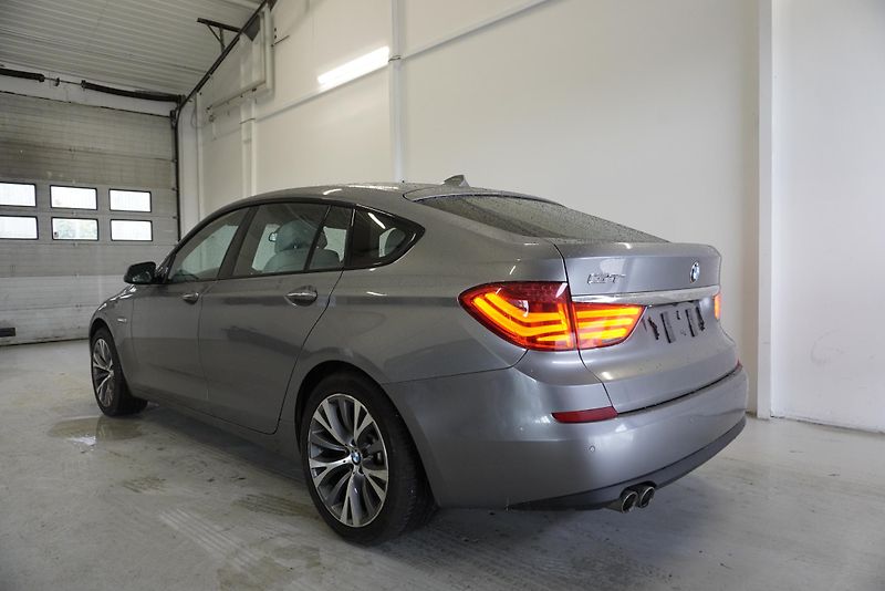 BMW Řada 5 530D 180kW GRANTURISMO XDRIVE - fotka 3 z 36