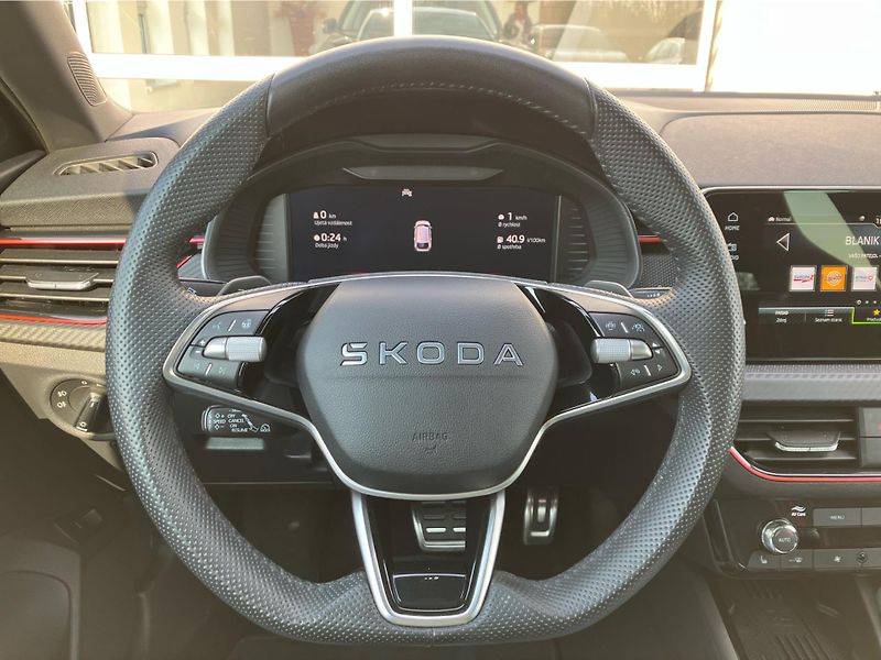 Škoda Scala 1.0TSi 85kW MONTE CARLO DSG - fotka 13 z 30