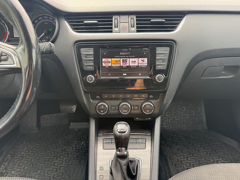 Škoda Octavia (2016) Scout 2.0 TDI 4x4 135kW - fotka 19 z 35