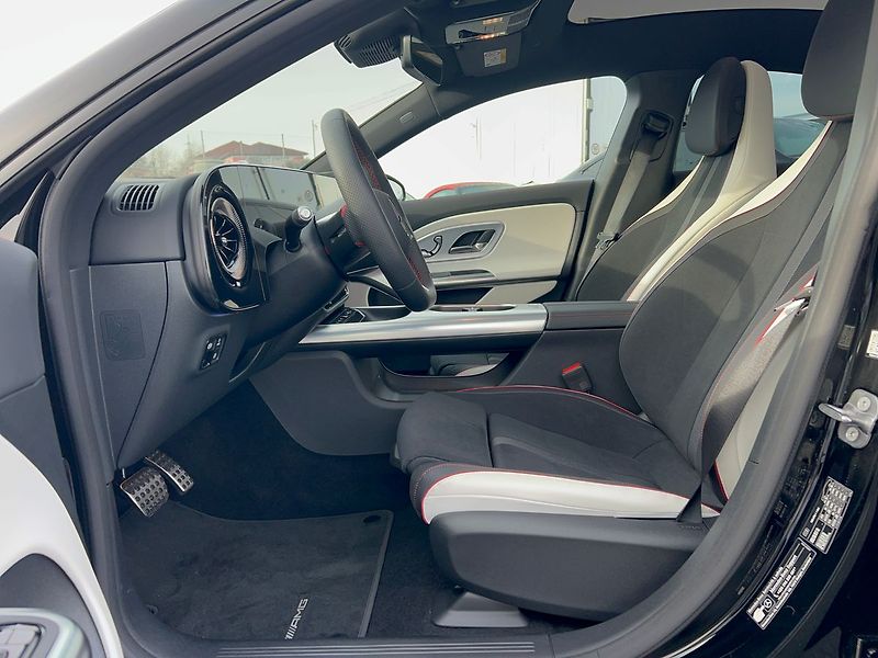 Mercedes-Benz CLA 250+ s technologií EQ - fotka 15 z 28