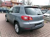 Volkswagen Tiguan (2010) 2,0TDI DSG AC 4x4 TEMP TAŽNÉ - náhled 6