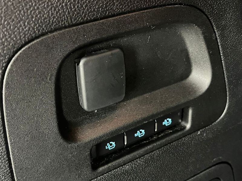 Ford S-MAX 2,5 HEV ST-Line - fotka 44 z 68